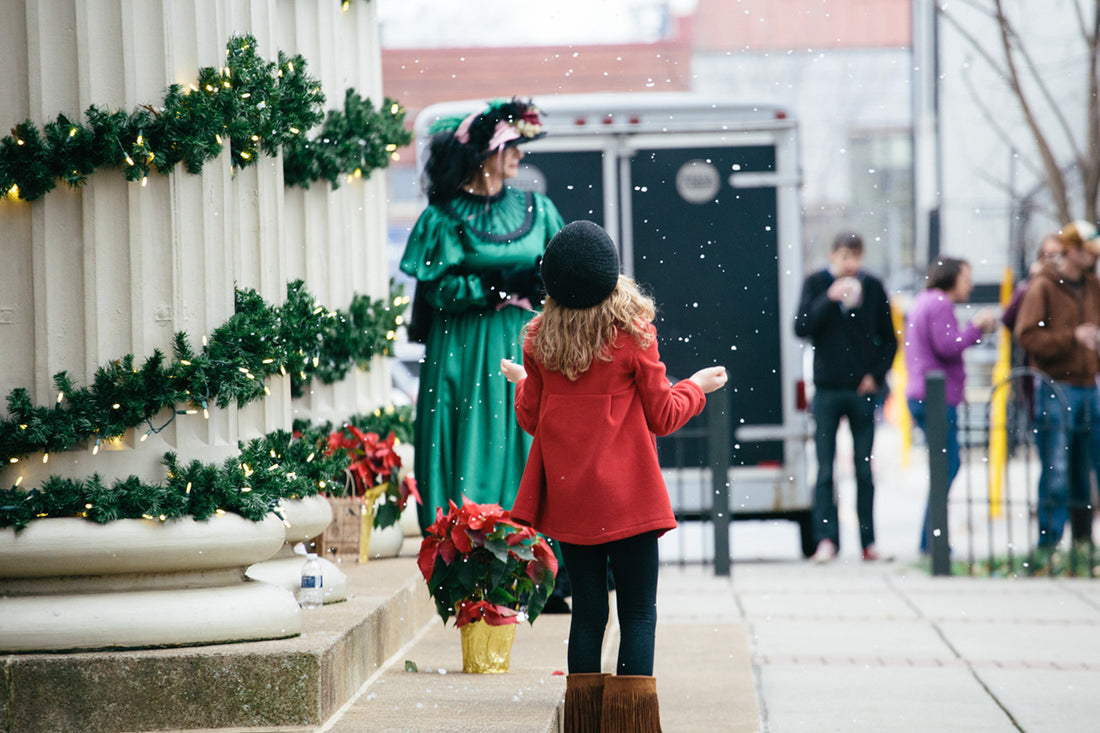 Top 3 Places to Go for Christmas Attraction