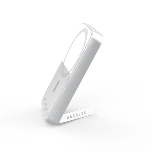 Omnia S MagSafe Wireless Car Charger – BEZALEL